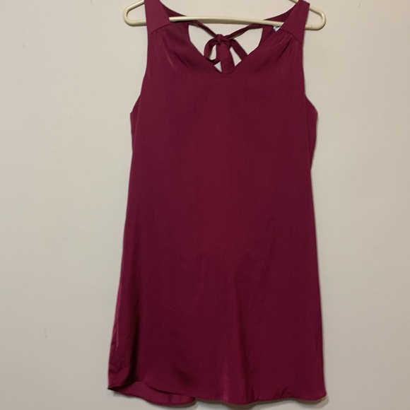 Old Navy dress - Picture 4 of 8